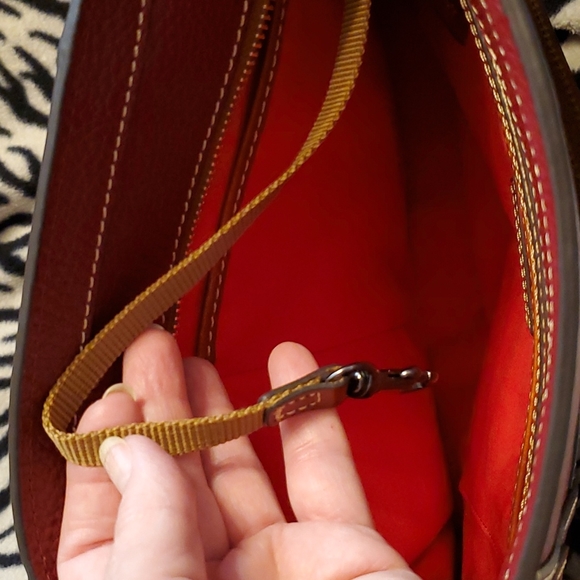 Dooney and Bourke Burgundy pebble leather bag NWOT - Picture 9 of 9